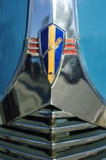 1940-dodge-business-coupe-emblem-jill-reger.jpg