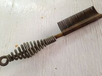 comb_hot-comb_coiled-wire-handle.jpg