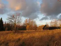 Gara barn in sleepy hamlet.webp