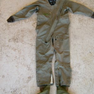 Multifabs immersion suit