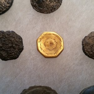 18th Century Gold Cufflink