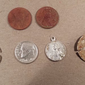 20151107 1954 silver Roosevelt, 1935 and 1936 Wheats, 2 MS Sales Tax Tokens and a religious pendant found at Livingston Park with the Fisher CZ20.