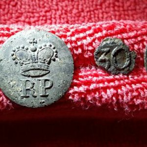 Rev War buttons found at a Lowcountry SC site; the "PN" may or may not be Rev War
