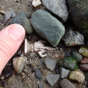 In situ solid silver idol