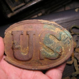 U.S. Box Plate - Dug at DIV 12 Hansborough's Ridge 2009