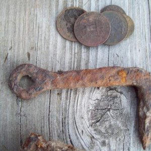 iron colonial door hook