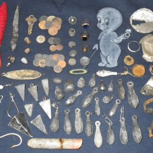 JULY 1ST HUNT WITH WHYDAH 
MY FINDS FROM PM LOW TIDE ON THE CAPE