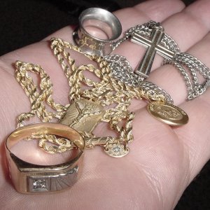 JULY 31ST JEWELRY FINDS - R.I. BEACH 
(CZ21)