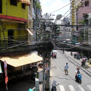 electric wires   bui vien street saigon