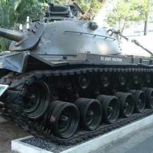 us army tank in saigon