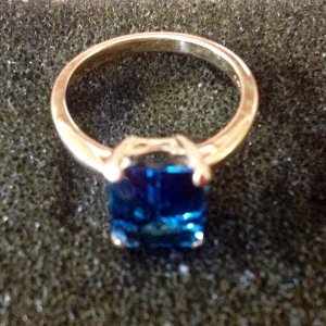 14K Gold Ring
Blue Sapphire
Found 09/17/13
Columbus, Ms.