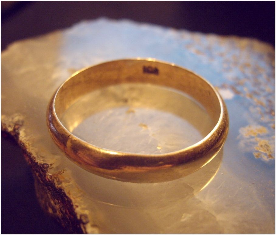 10k gold ring