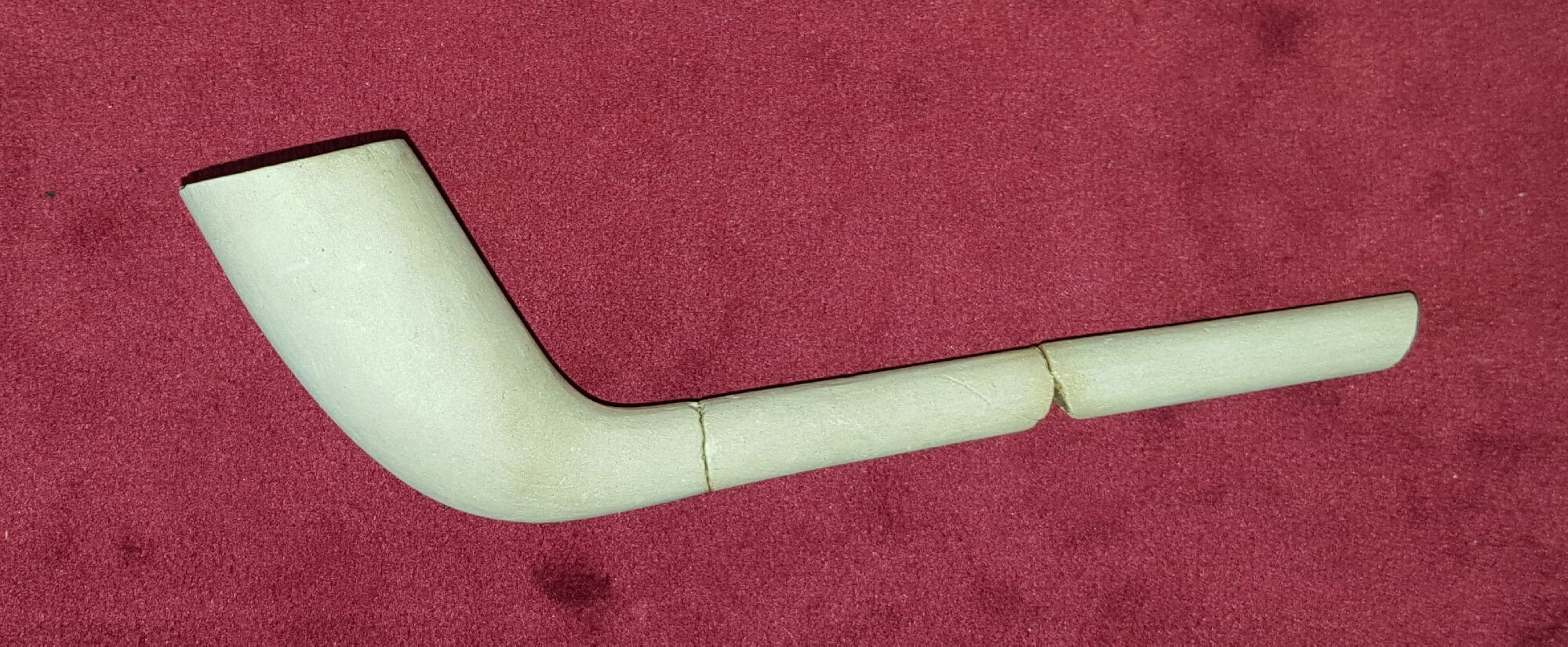 18th century kaolin pipe with partial stem