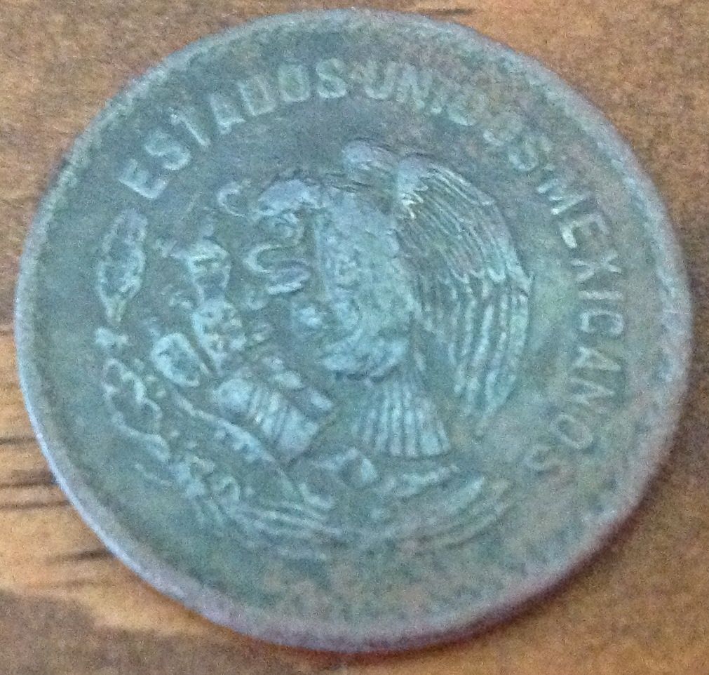 1951 Cinco Centavos
Found 06/05/13
Columbus, Ms