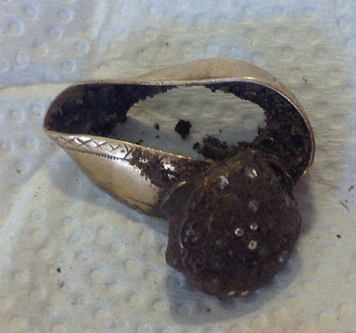 2-tone 10k gold wedding band with multiple diamonds
Found 07/27/14
Lowndes County, Ms