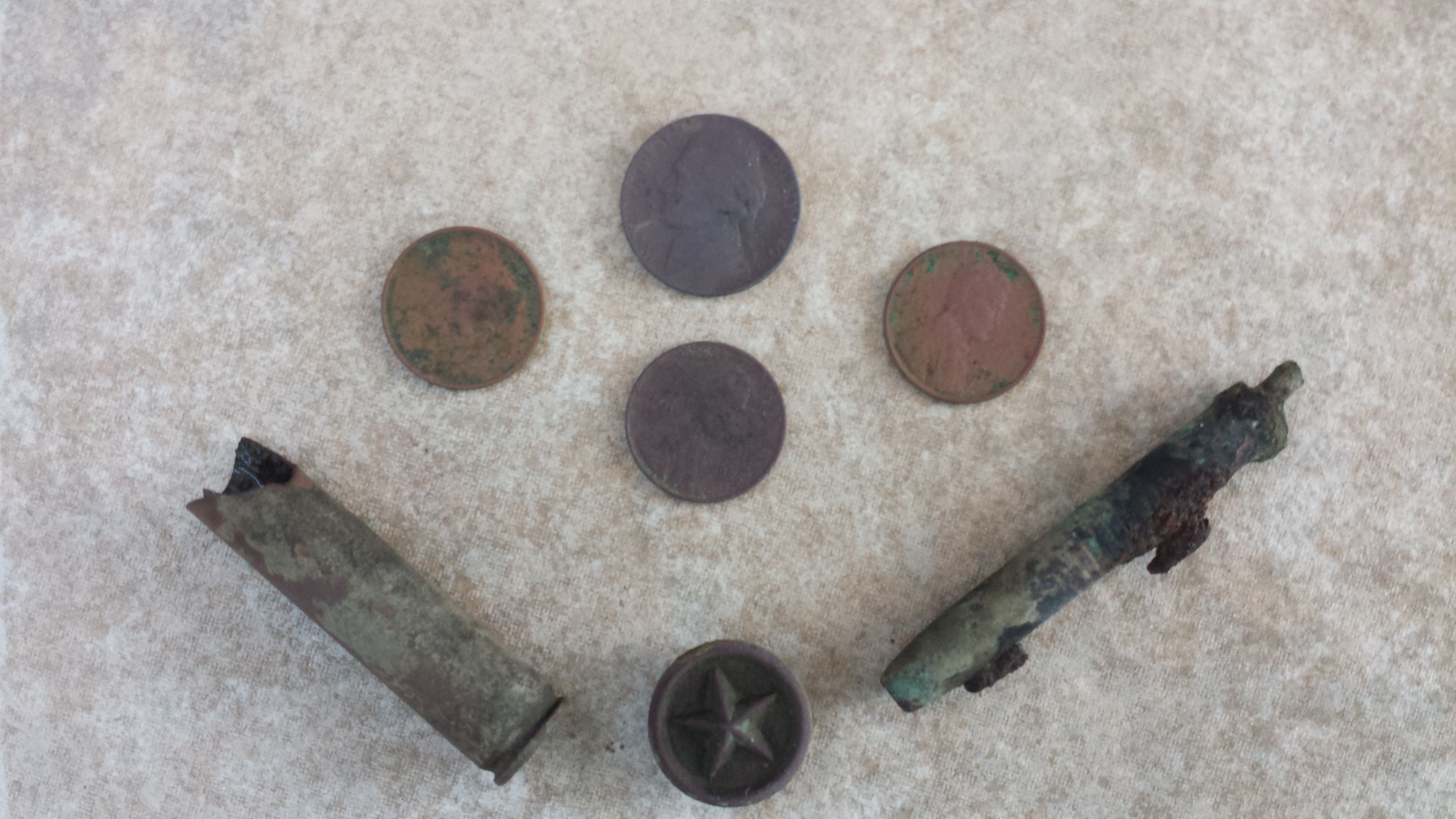 20150702 201940  Old VFW  2 hr  with new coil.  1940 nickle, 3 wheats 1930,37, & 53.  $0.08