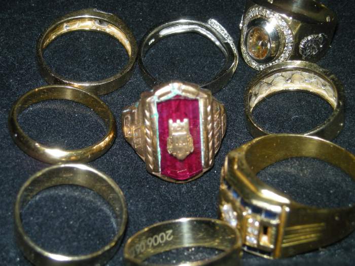 59 Class ring - 1959 class ring