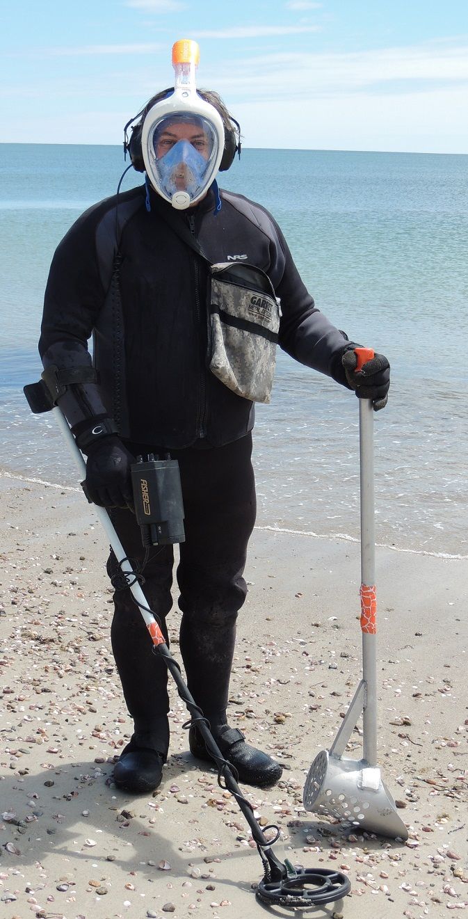 APR27TH - SUITED UP AND HEADING OUT WITH NEW SNORKEL MASK