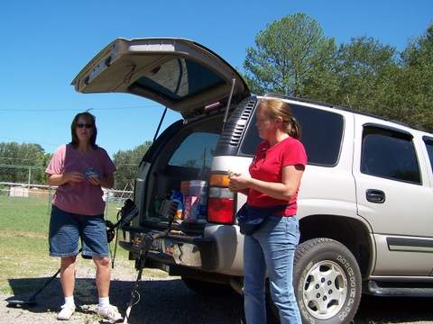 Bama huntin' buddies..Lisa & Terri