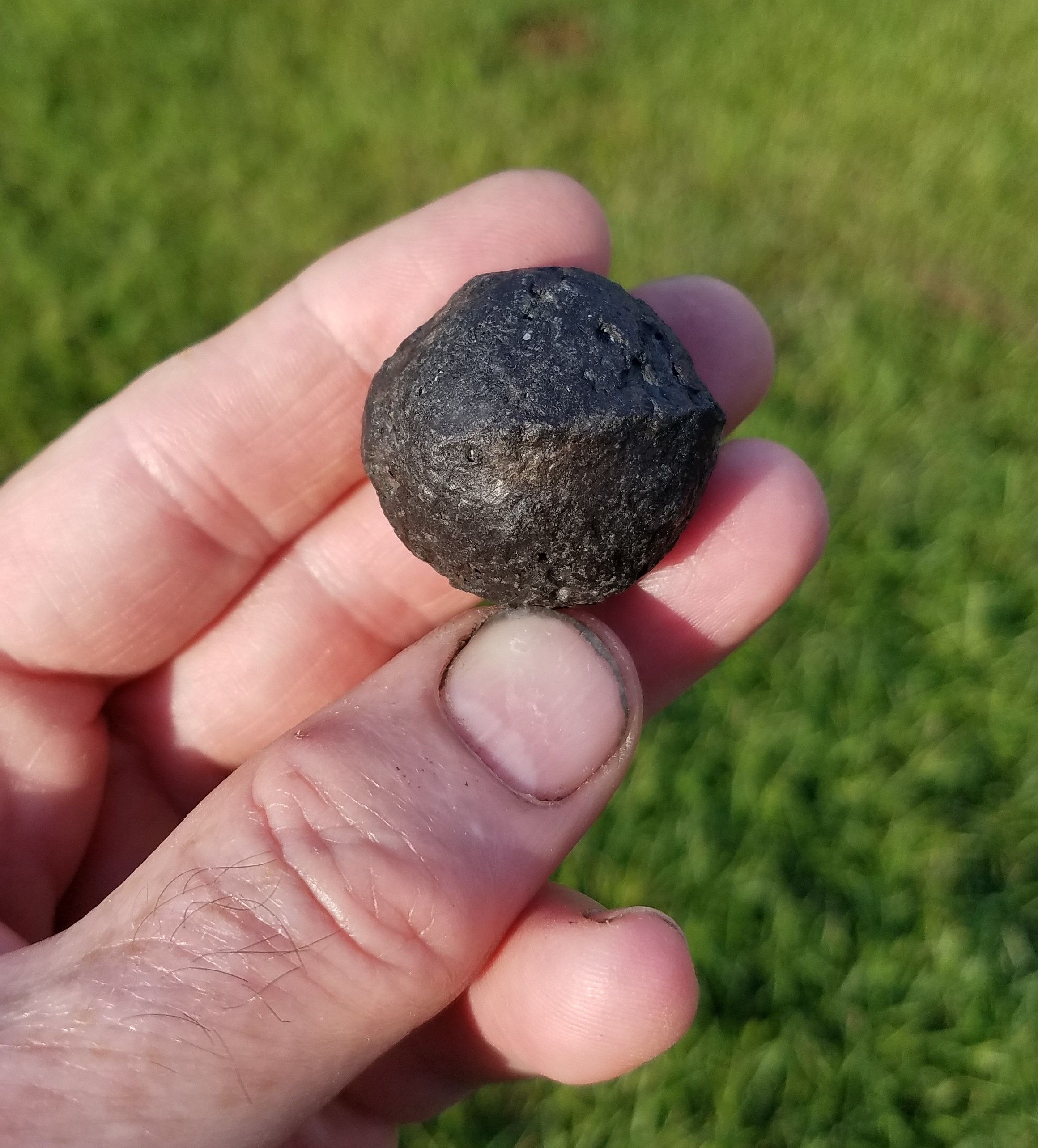 British Revolutionary War iron grapeshot