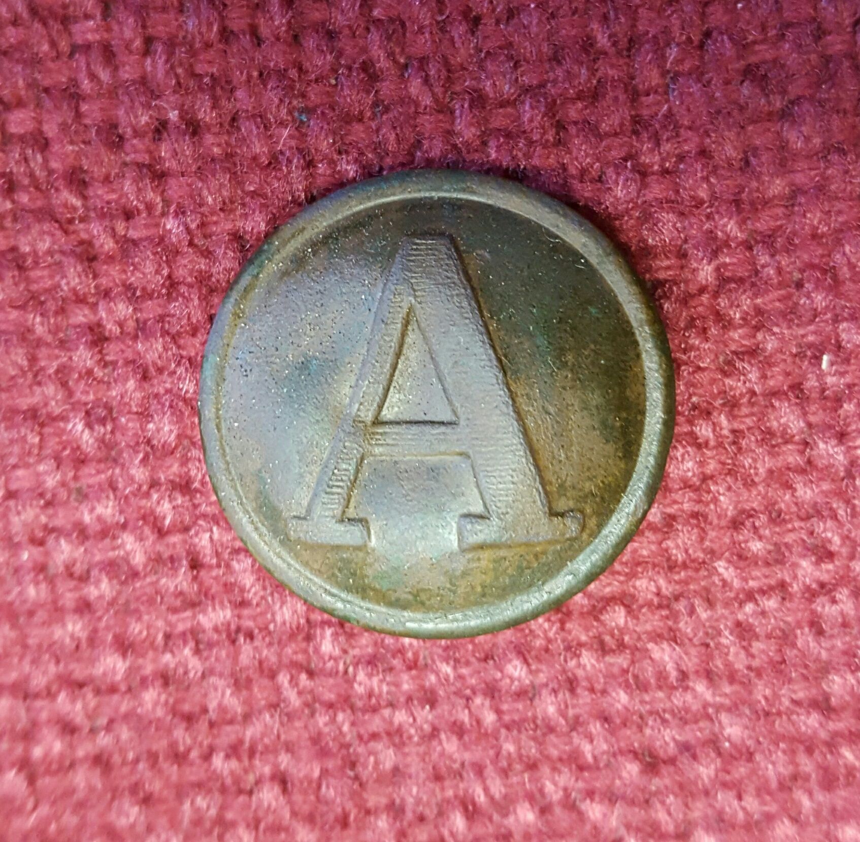 Confederate "Block A" Artillery button.  No back mark, which makes it it a "local" button-made in the confederacy.