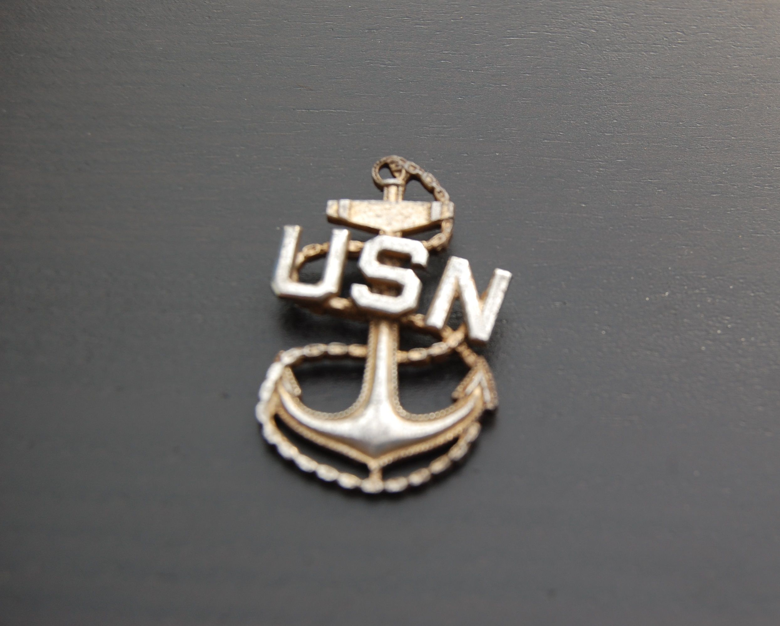 DSC 0001
1940's Sterling silver U.S. Navy pin.