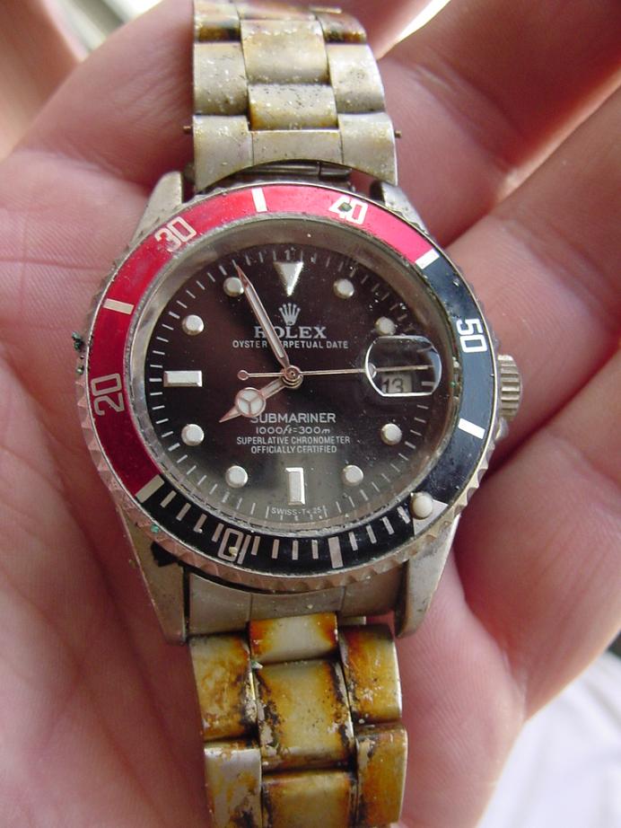 FAKE ROLEX FOUND AT OUTH BCH FLA. - 1ST CLUE IT'S FAKE = DATE MAGNIFIER - DOES NOT MAGNIFY