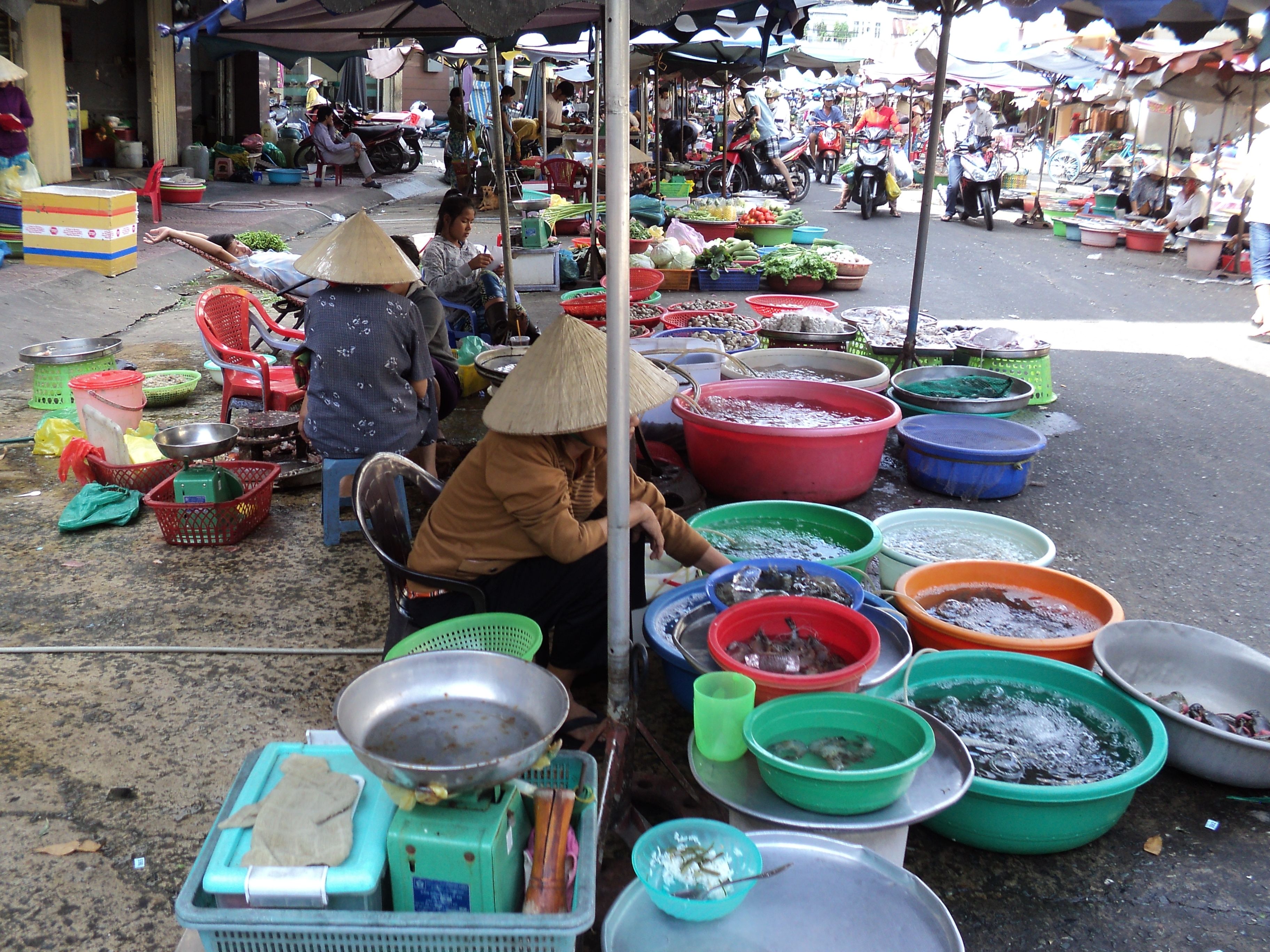 fish market saigon
