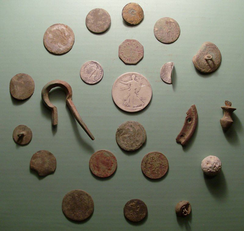 Group finds shot from a great hunt.  Walker, Barber dime, 1740 half real, jew's harp, Buffalo and V nickel, and War of 1812 Artillery button