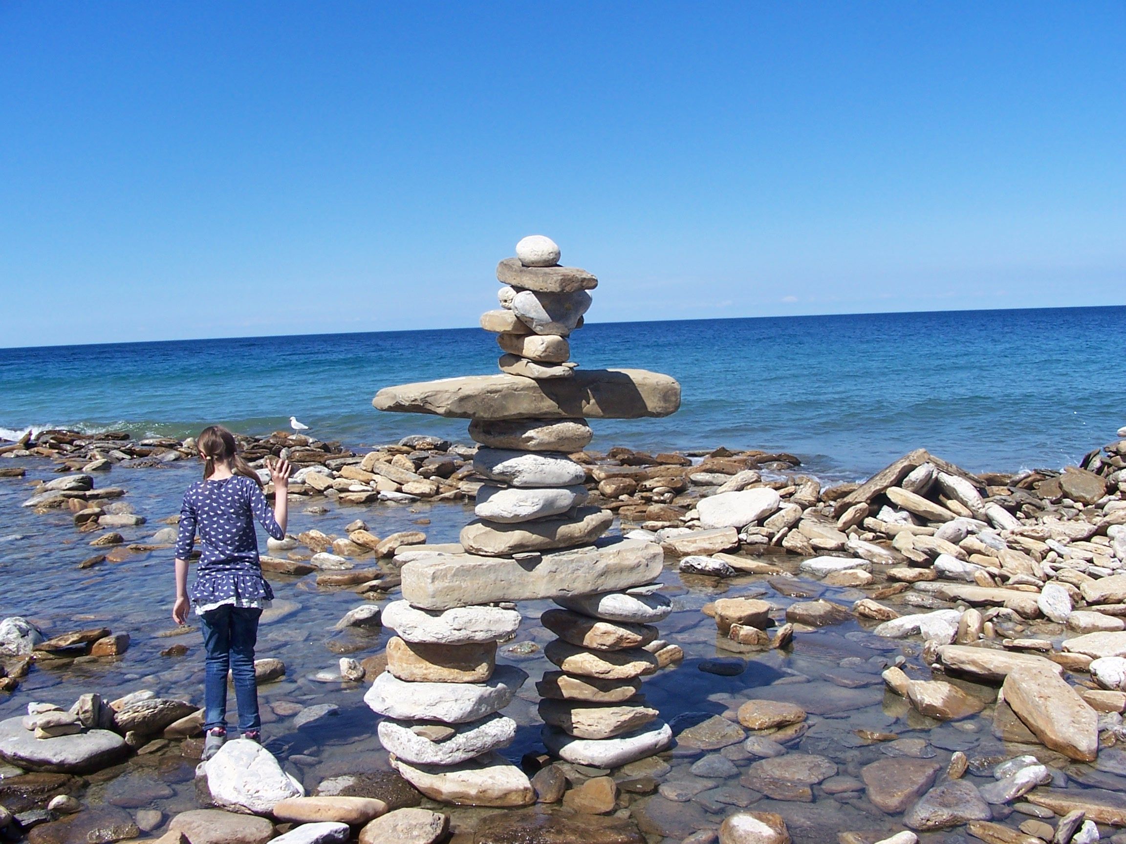 Inukshuk.