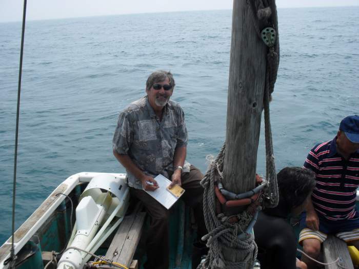 Jim Whitaker at work - In Japan with 880 mag. on a Japanese fishing boat