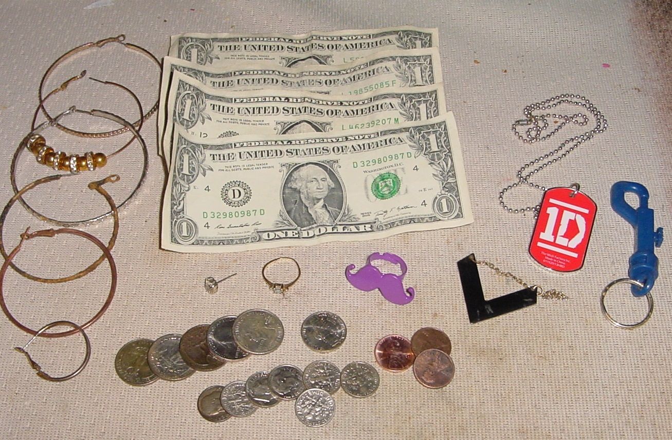 JULY FRESH WATER HUNT - PLACE HAD BEEN HIT BY OTHERS BUT FOUND A SMALL GOLD RING - SAW A $1 FLOATING ON BOTTOM - LOOKED AROUND AND SAW 3 MORE - ANOTHE