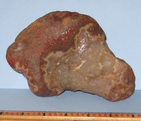 large FB 2
Side view of Fairburn above. This specimen weighs nearly 5 pounds. One of my bigger finds.