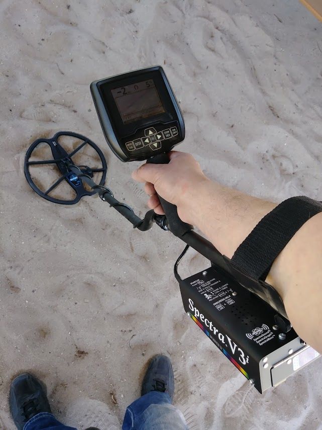 metal detecting whites spectra v3i 3