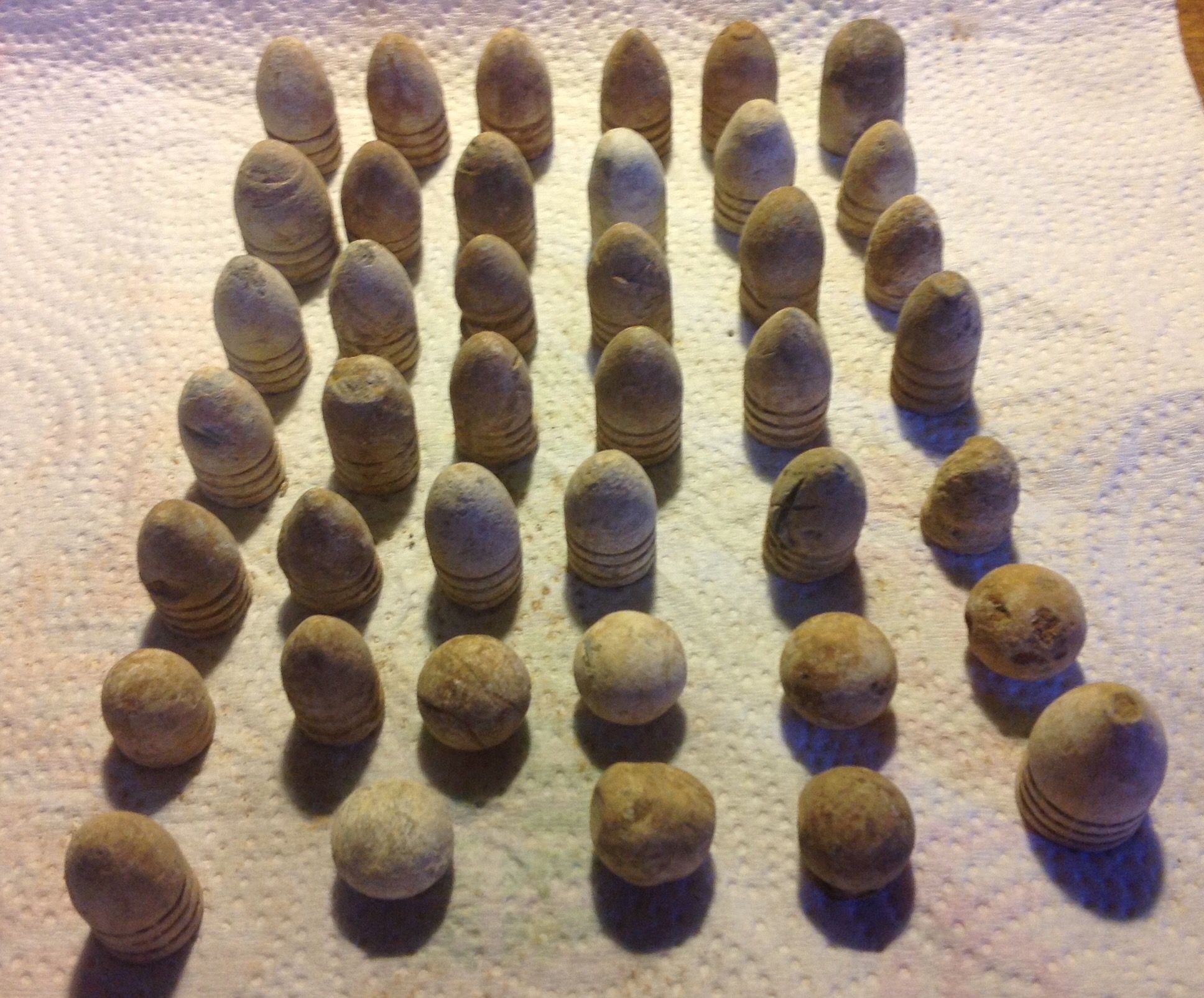 Minnie/Round Balls
Found 10/17/15
Booneville Seeded Hunt