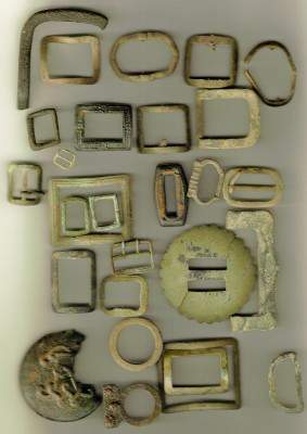 old buckles 1500s-1800s