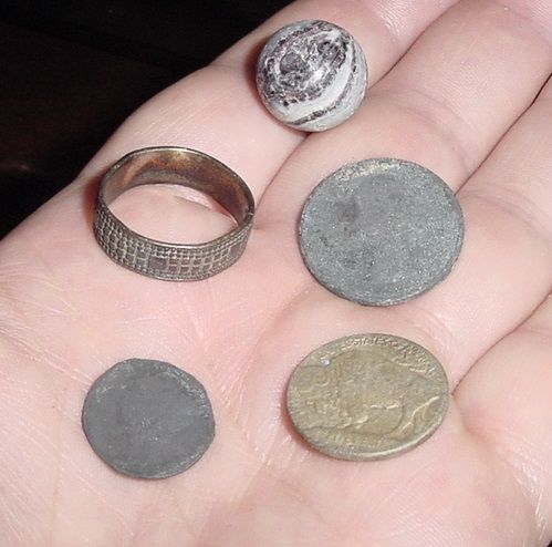 OLD MARBLE - SILVER RING - 1944 QUARTER - 1925 MERC - NO DATE BUFFALO WITH D MINT MARK