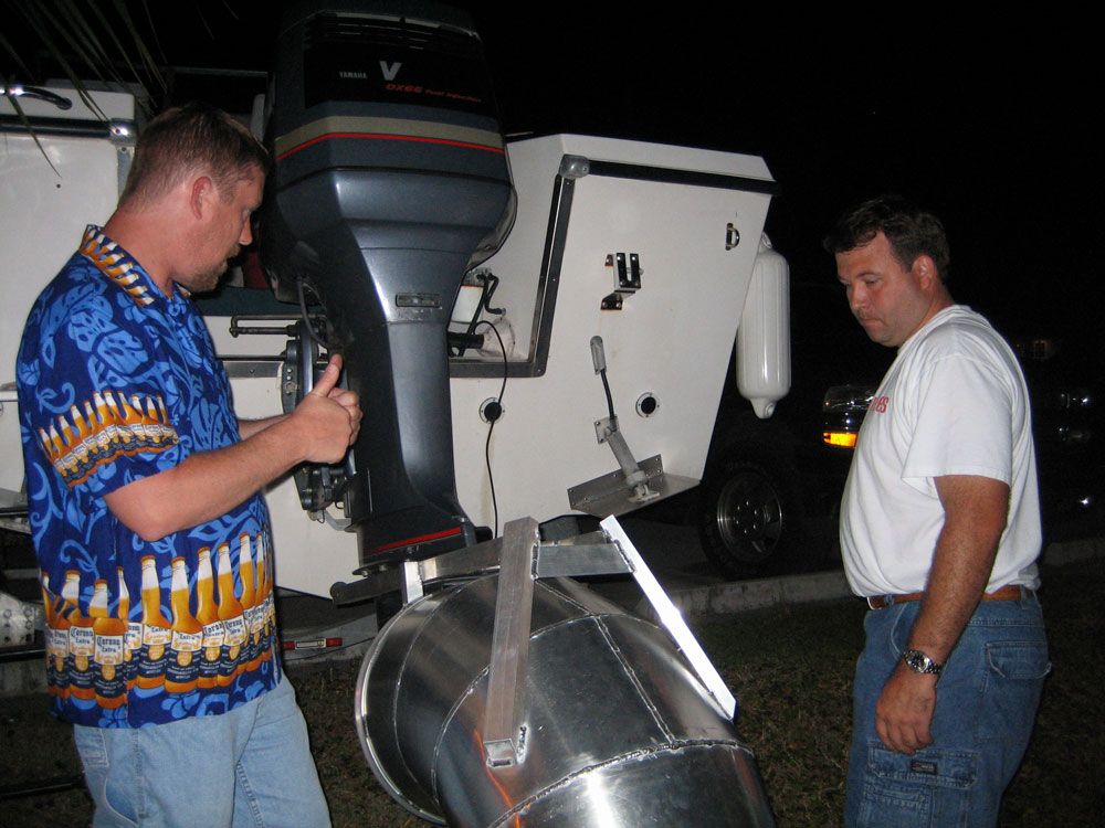 Outbaord Mailbox - 18" Outboard Mialbox Installed on Yamaha 225