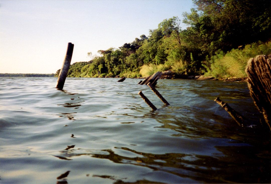 Paddle wheel wreck