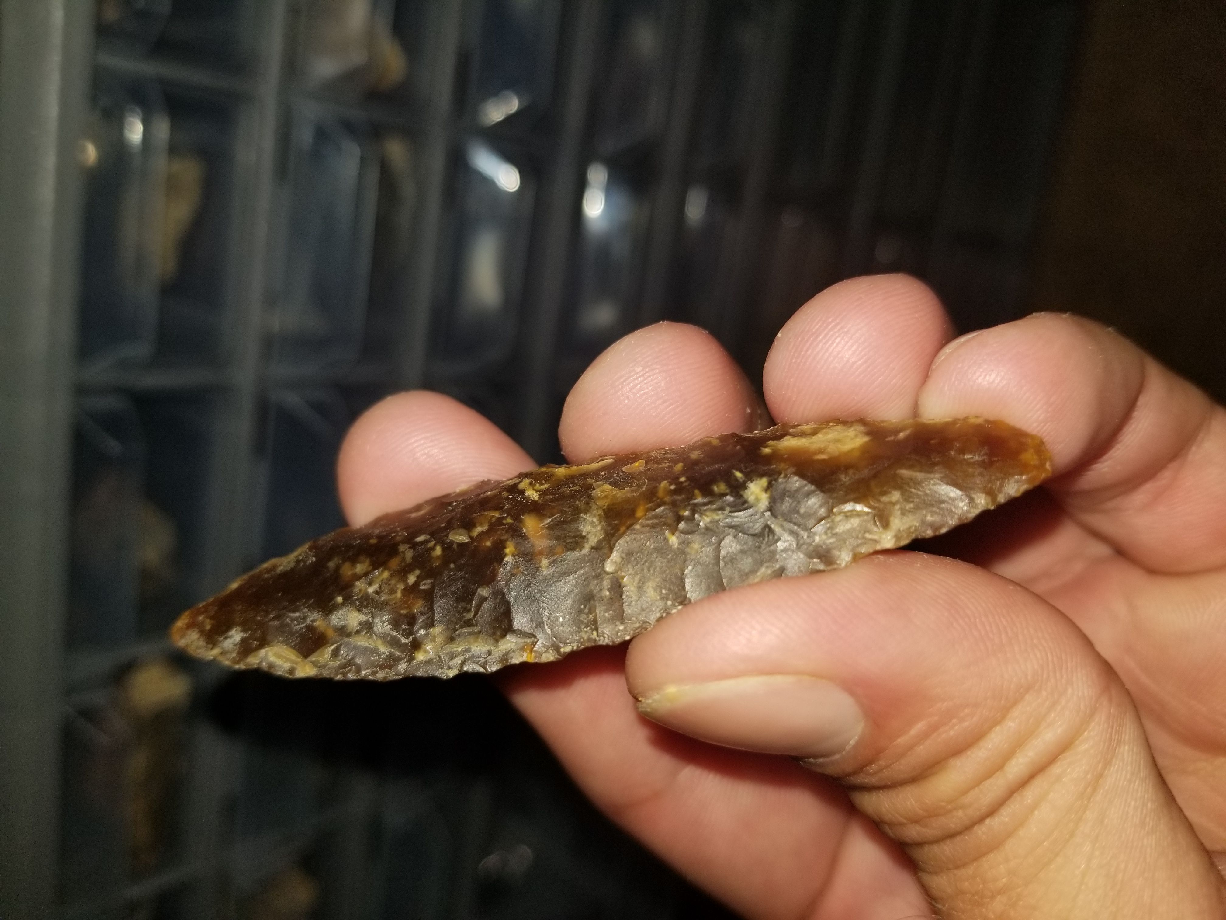 Point 5 - Medium (Lerma Round Base?) Point Top/Down (Knife River Flint?) 1