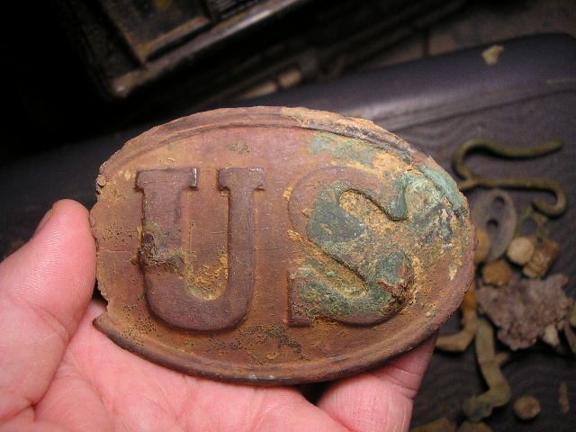 U.S. Box Plate - Dug at DIV 12 Hansborough's Ridge 2009