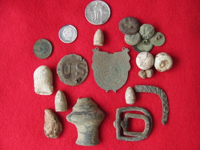 U.S. Rosette & Other Finds: Feb. 8, 2011   - Group Shot of Civil War relics found in XXXXXX, County, VA