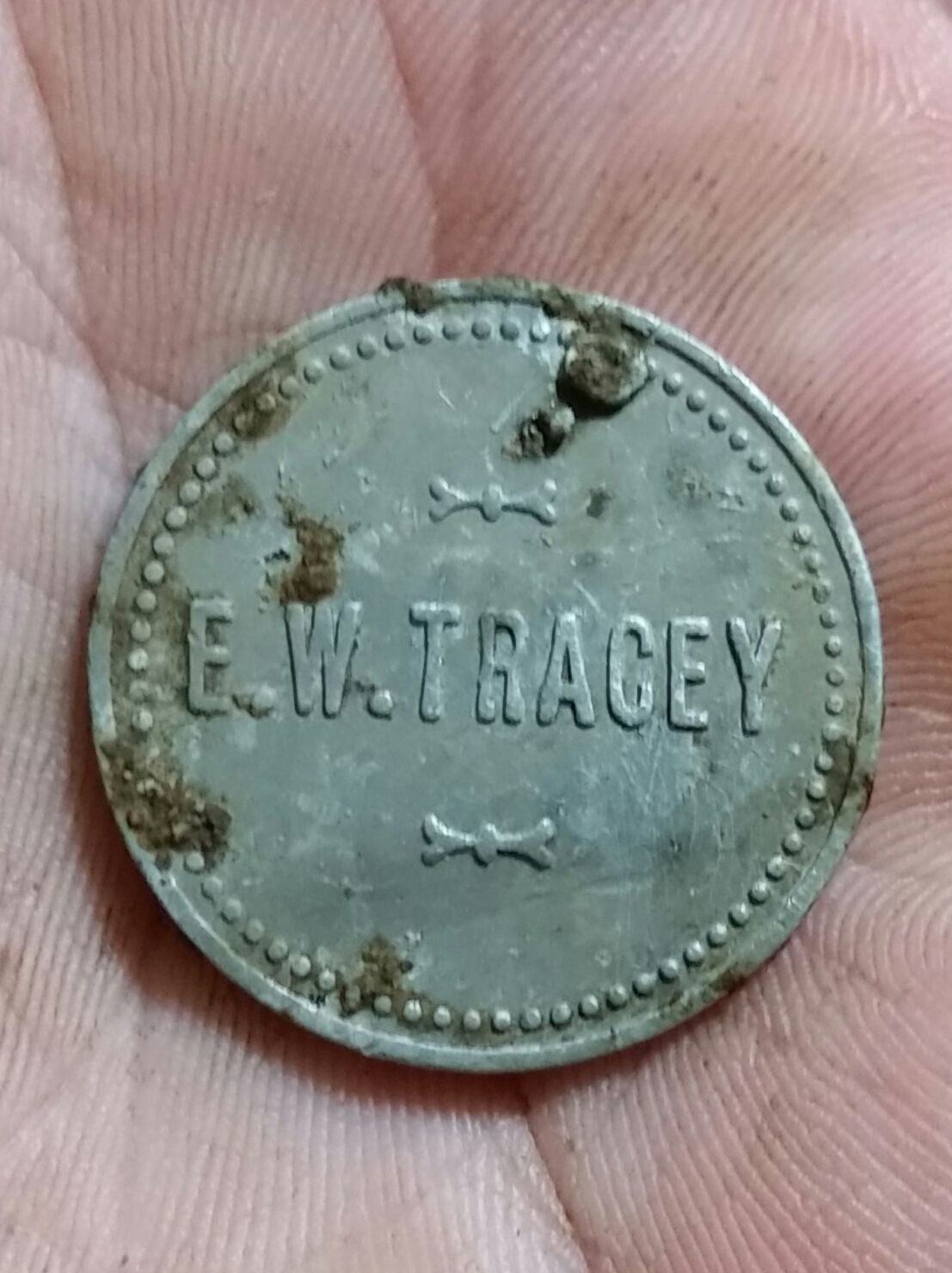 Unidentified 2 1/2 cent trade token