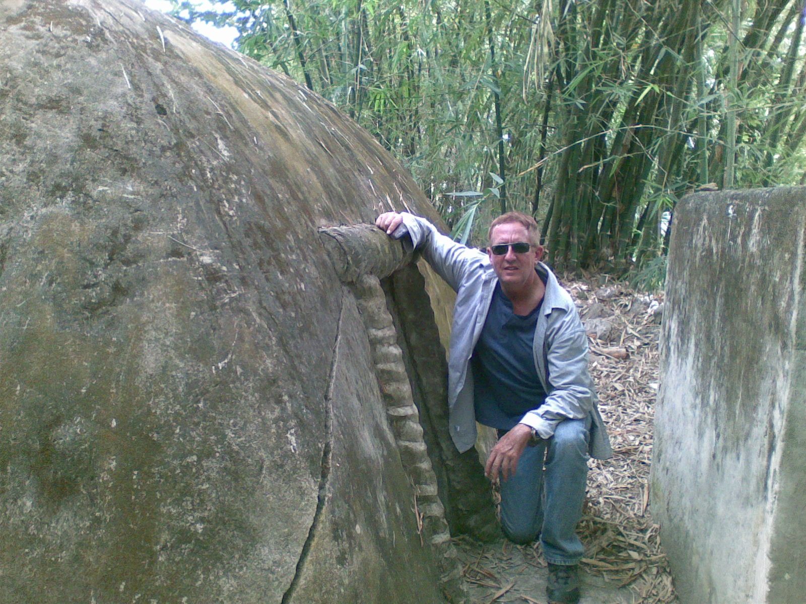 Viet cong bomb shelter.

Ving Long Vietnam