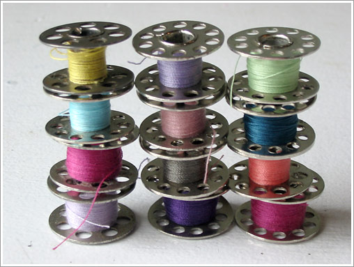 07-05-29-bobbins.jpg