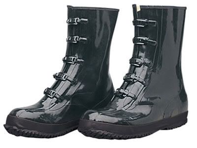 5_buckle_rubber_boot.jpg