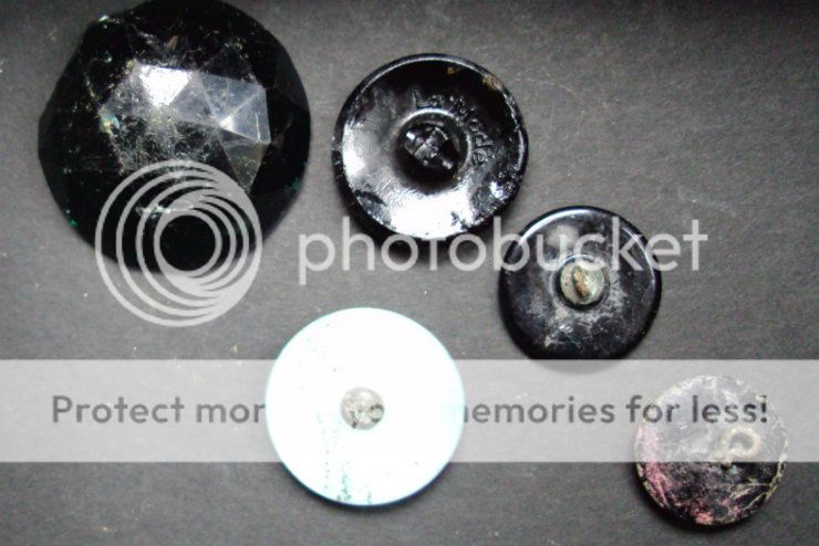 facetedglassbuttons_zps872d5dff.jpg